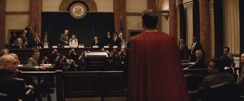 Illustration for article titled Let's Break Down All The Secrets InĀ Batman v. Superman's New Trailer
